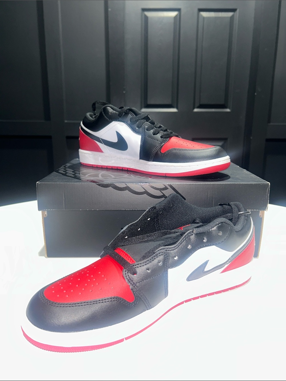 Jordan 1 Low “Bred Toe 2.0” Men’s Size 11.5 - Picture 2 of 9